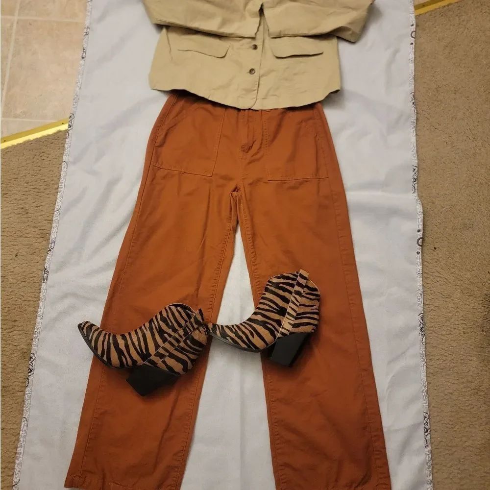 🆕️👖Shein Cargo Carpenter Wide Leg Jeans, Brown - Sz M